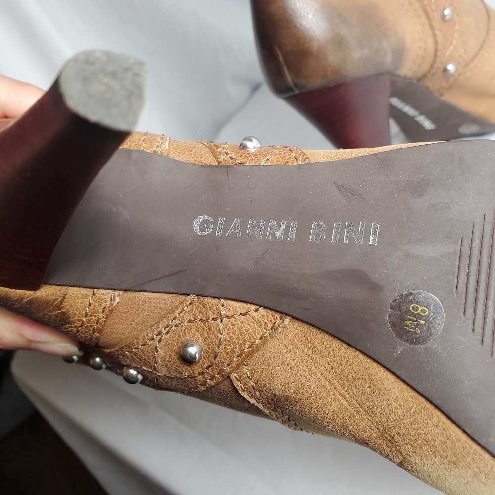 Gianni Bini Womens High Heeled Tassle Boots 8M - Picture 9 of 11